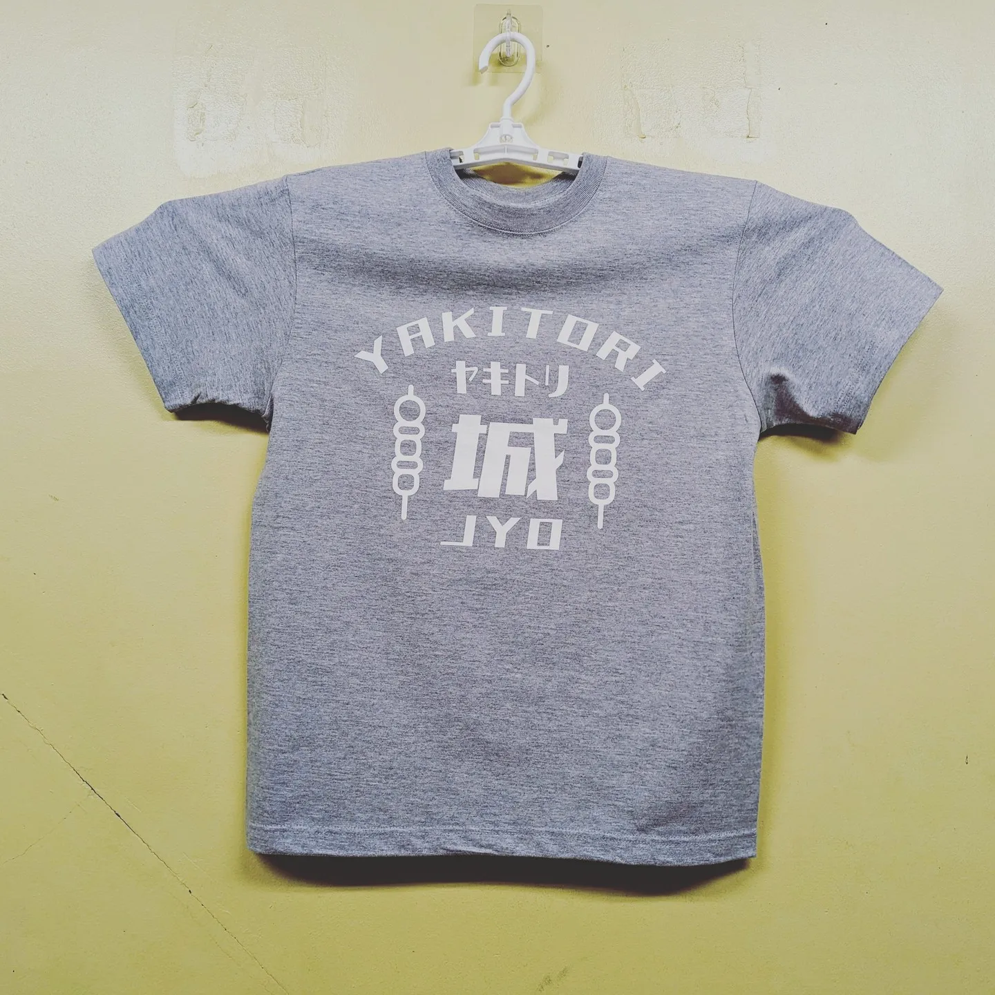 オリジナルTシャツで焼鳥屋さんのユニフォーム制作