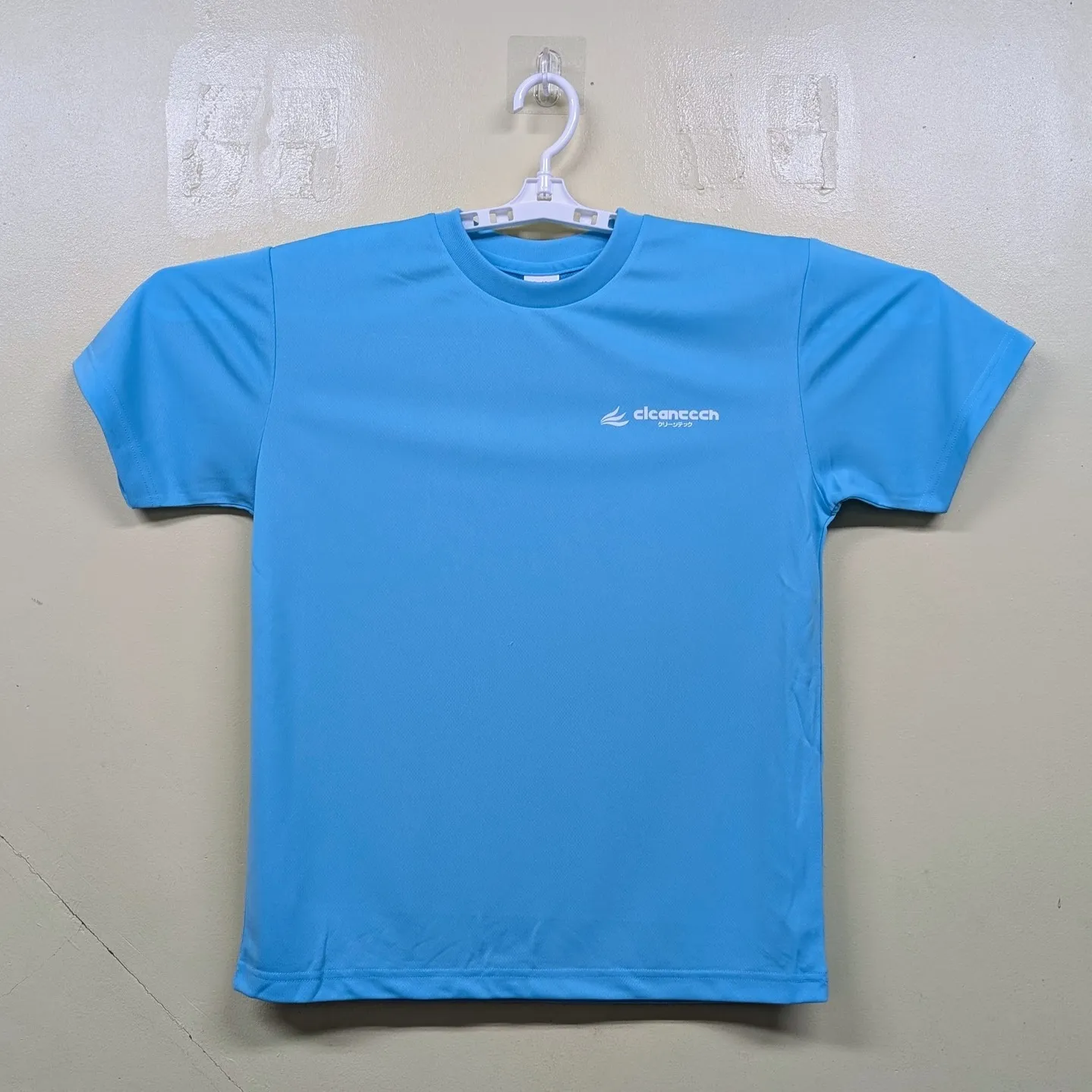 夏の仕事着はコレで決まり！快適ドライTシャツで仕事効率UP