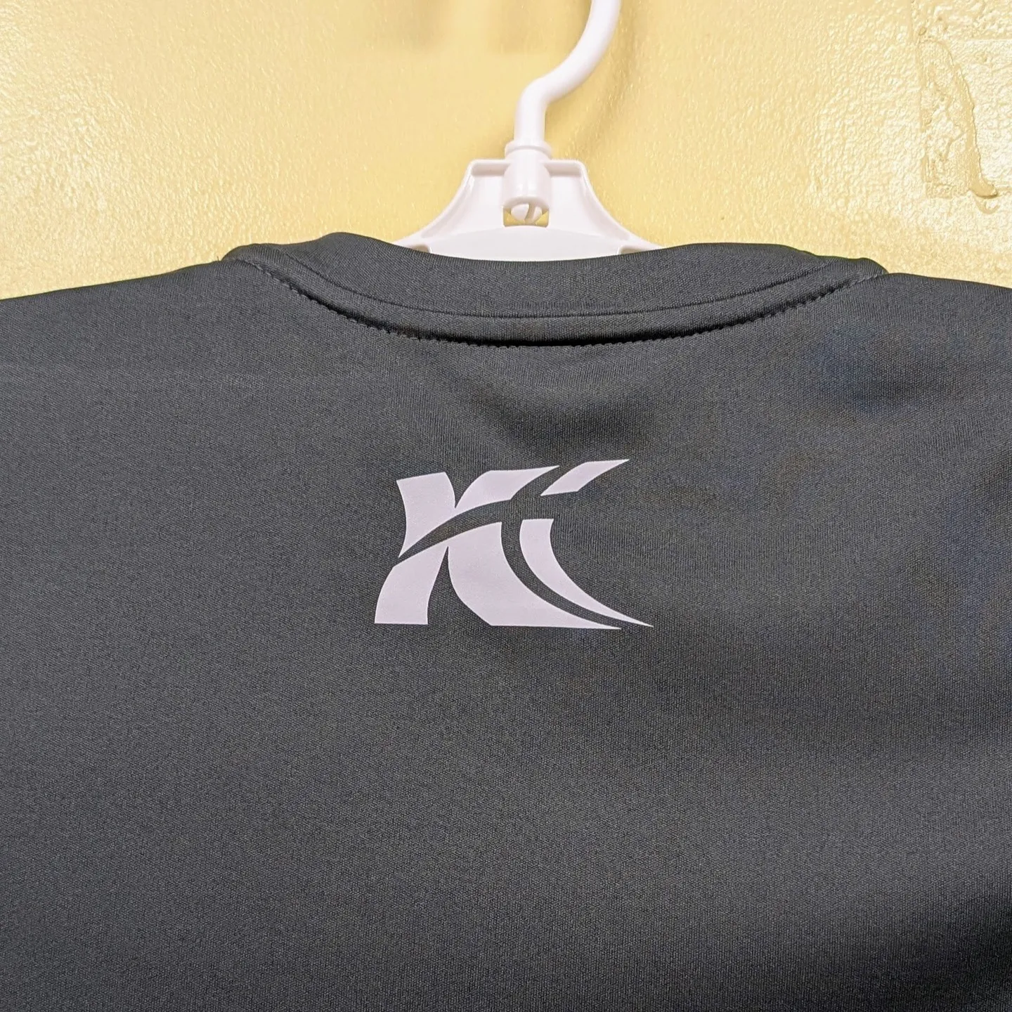 プロっぽく見える!素人でもお洒落なTシャツデザインを作るコツ