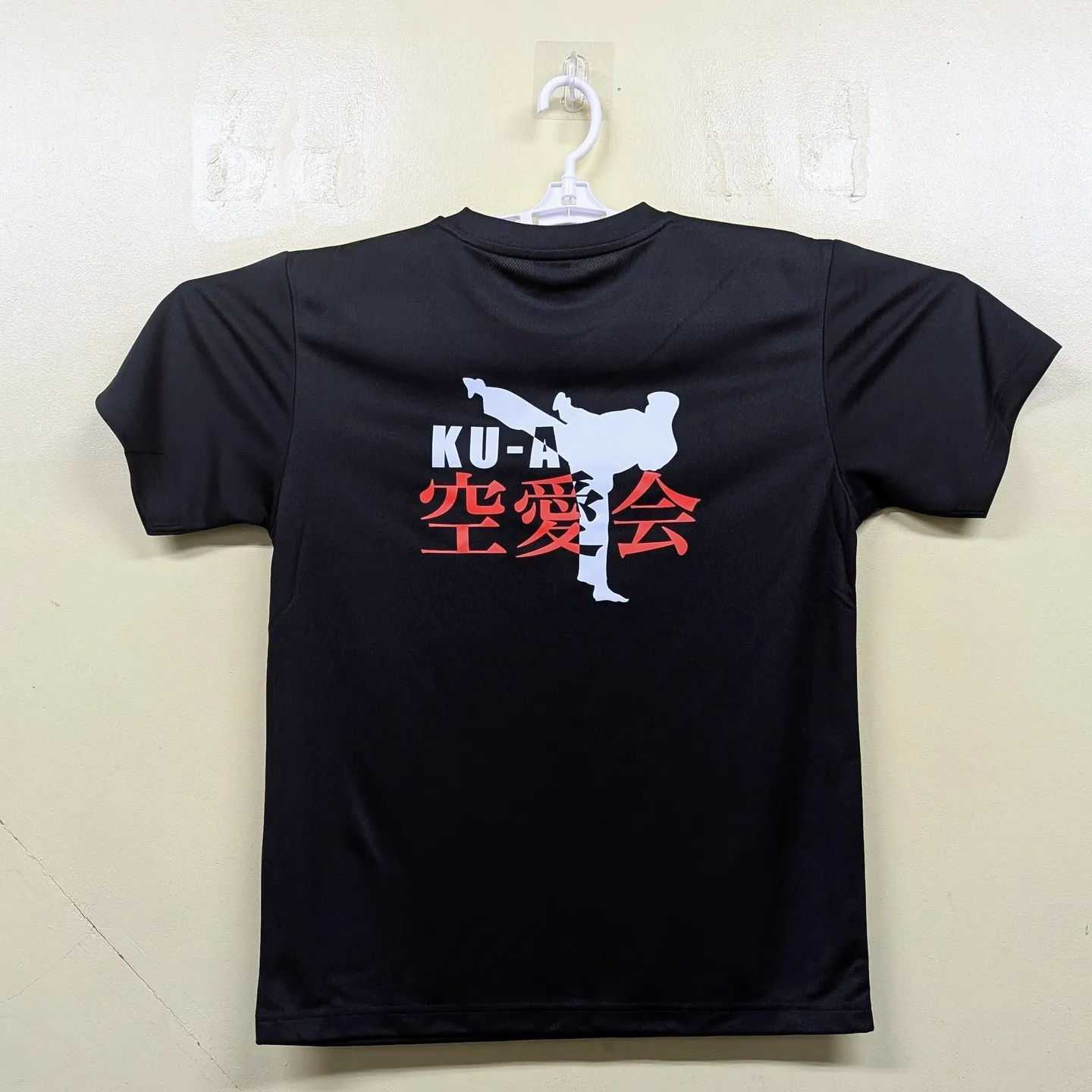 空手の練習着はオリジナルTシャツで！道場のデザイン作成術