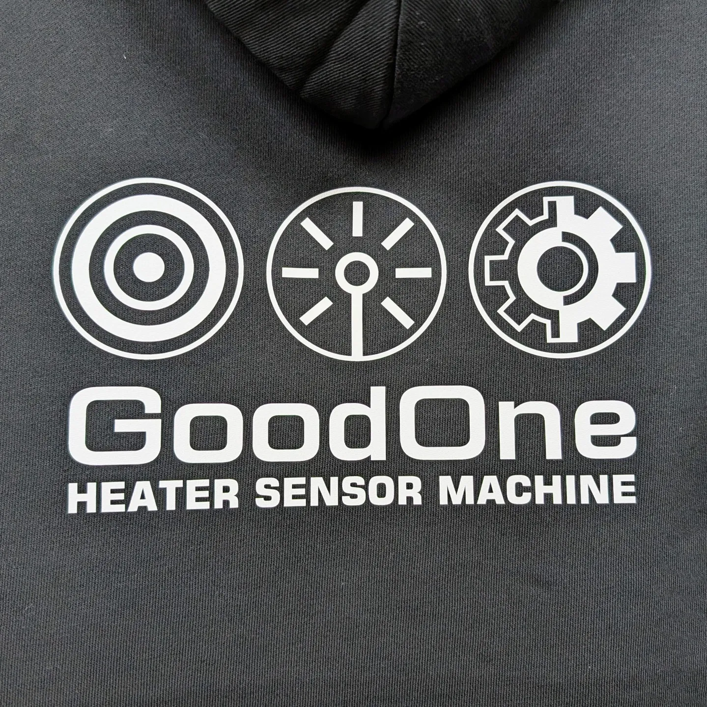 企業ユニフォームの新定番!オリジナルパーカーのおしゃれな活用...