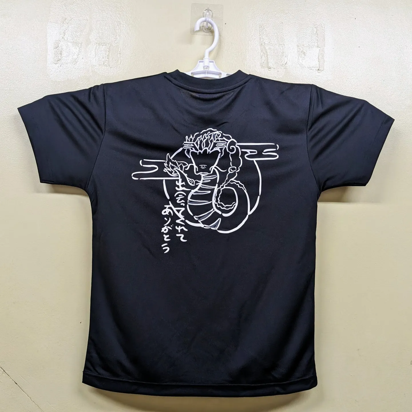 【2026年最新】新春は心機一転！ 新人スタッフと揃えるオリジナルTシャツで 最強のチームを作る方法